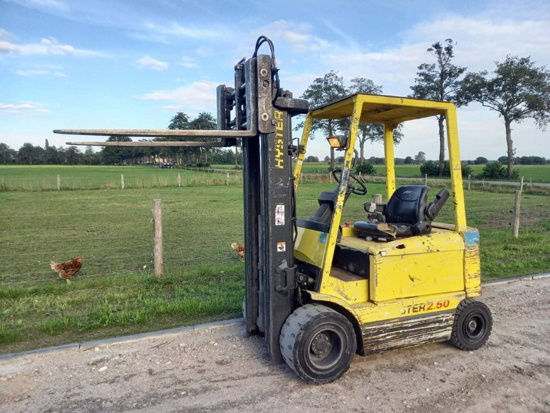 Hyster J2.50XM - Elektrinis krautuvas: foto 4 Hyster J2.50XM - Elektrinis krautuvas: foto 4