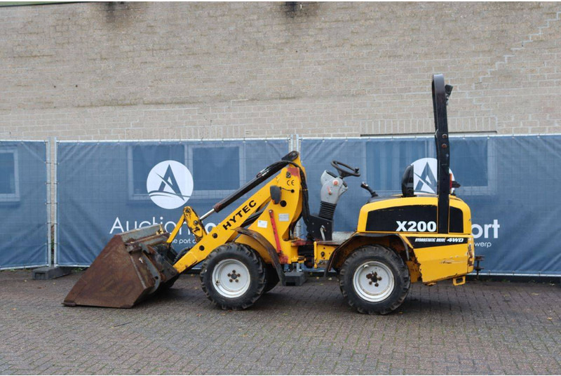 Hytec X200 - Ratinis krautuvas: foto 3 Hytec X200 - Ratinis krautuvas: foto 3