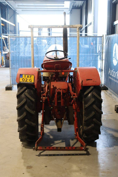 International 423 - Traktorius: foto 5 International 423 - Traktorius: foto 5