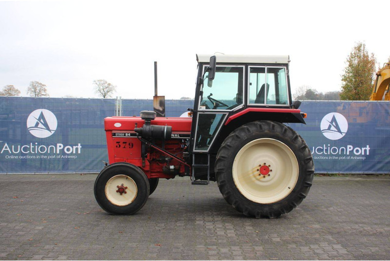 International harvester co Hydro 84 - Traktorius: foto 2 International harvester co Hydro 84 - Traktorius: foto 2
