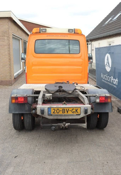 Iveco 35C17 - Konteineris-vežimus/ Sukeisti kūną sunkvežimis: foto 5 Iveco 35C17 - Konteineris-vežimus/ Sukeisti kūną sunkvežimis: foto 5