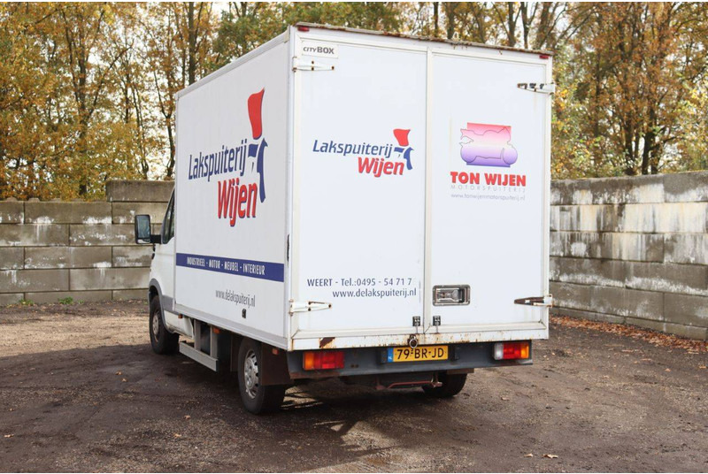 Iveco Daily 35S - Krovininis mikroautobusas: foto 4 Iveco Daily 35S - Krovininis mikroautobusas: foto 4