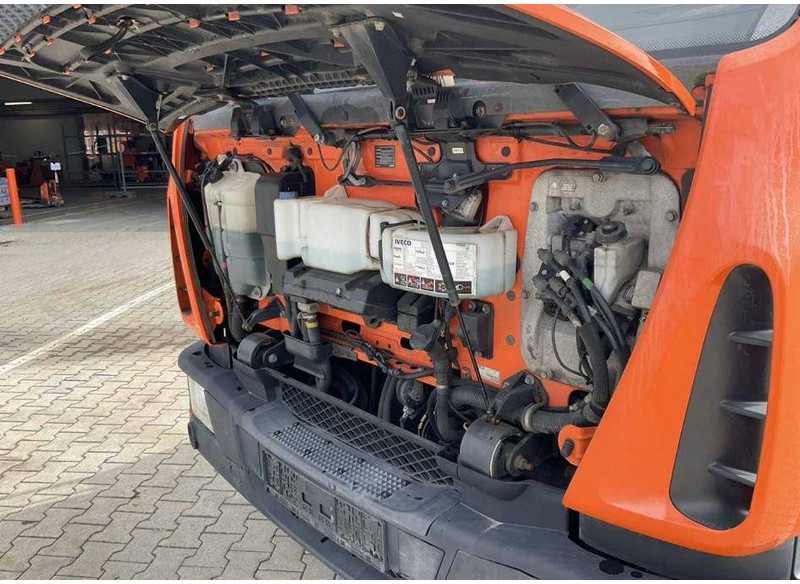 Iveco Eurocargo or Daily series - Platforminis/ Bortinis sunkvežimis: foto 5 Iveco Eurocargo or Daily series - Platforminis/ Bortinis sunkvežimis: foto 5