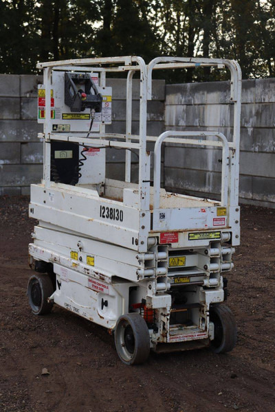 JLG 1930 ES - Žirklinis keltuvas: foto 4 JLG 1930 ES - Žirklinis keltuvas: foto 4