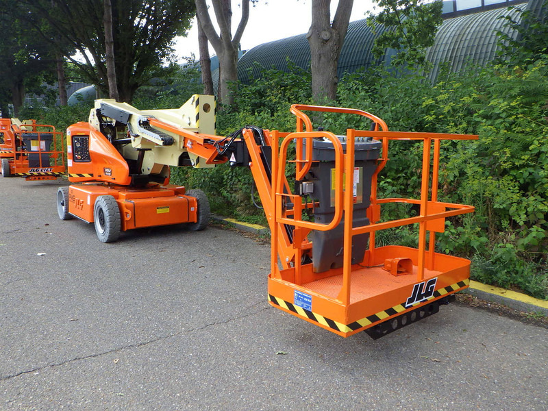 JLG E400AJPN - Teleskopinis keltuvas: foto 2 JLG E400AJPN - Teleskopinis keltuvas: foto 2