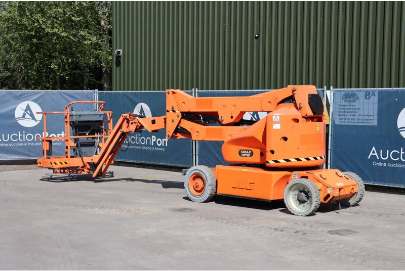JLG E400AJPN - Alkūninis keltuvas: foto 3 JLG E400AJPN - Alkūninis keltuvas: foto 3