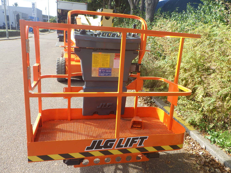JLG E450AJ - Alkūninis keltuvas: foto 4 JLG E450AJ - Alkūninis keltuvas: foto 4