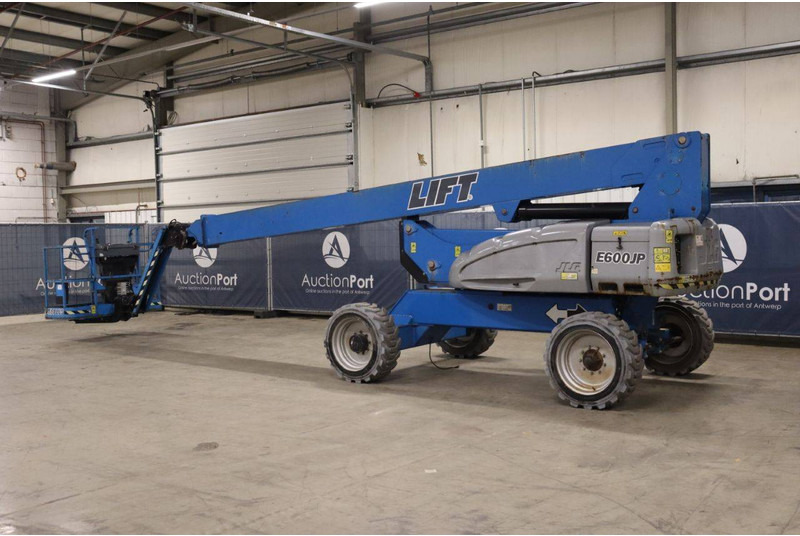 JLG E600JP - Teleskopinis keltuvas: foto 4 JLG E600JP - Teleskopinis keltuvas: foto 4