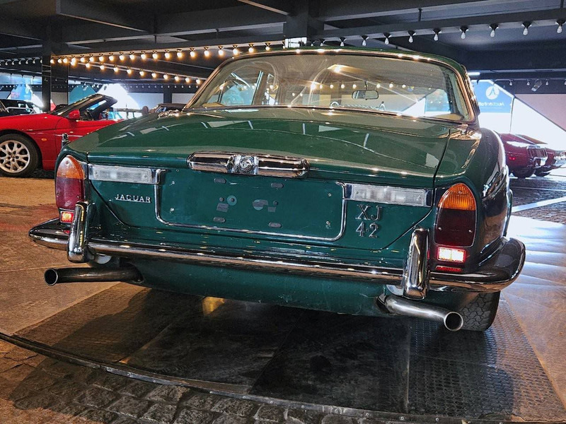 Jaguar XJ (series II) 4.2 Automatic - Lengvasis automobilis: foto 5 Jaguar XJ (series II) 4.2 Automatic - Lengvasis automobilis: foto 5