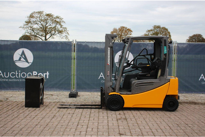 Jungheinrich EFG 316 - Elektrinis krautuvas: foto 2 Jungheinrich EFG 316 - Elektrinis krautuvas: foto 2