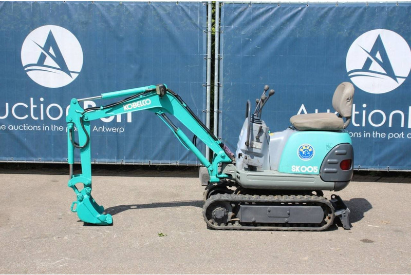 Kobelco SK005 - Mini ekskavatorius: foto 2 Kobelco SK005 - Mini ekskavatorius: foto 2