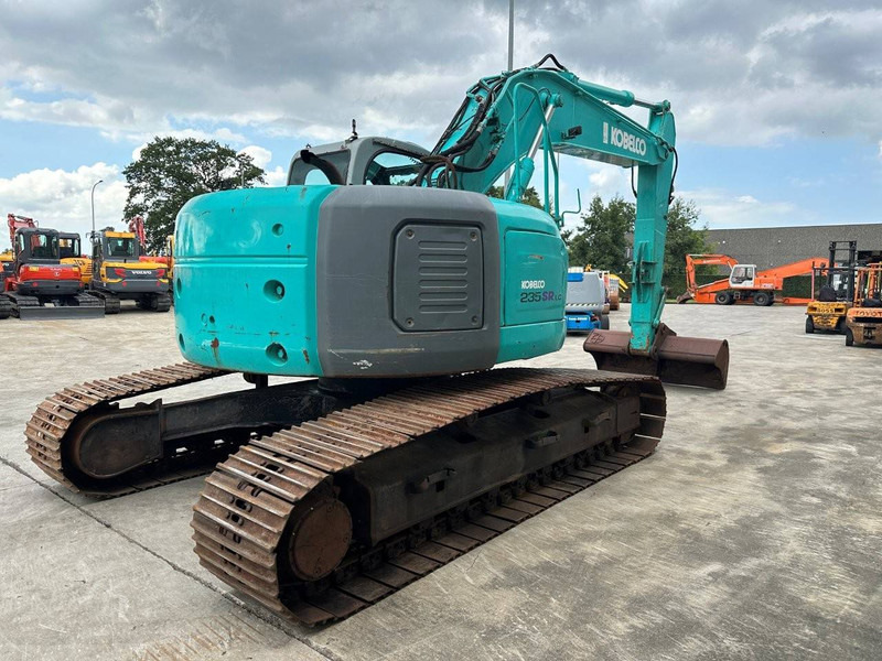 Kobelco SK235SRLC-1E - Vikšrinis ekskavatorius: foto 4 Kobelco SK235SRLC-1E - Vikšrinis ekskavatorius: foto 4