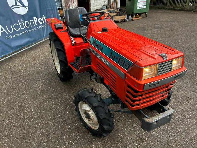 Kubota B1-14D - Traktorius: foto 5 Kubota B1-14D - Traktorius: foto 5