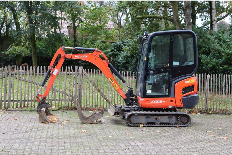 Kubota KX019-4 - Mini ekskavatorius: foto 1 Kubota KX019-4 - Mini ekskavatorius: foto 1