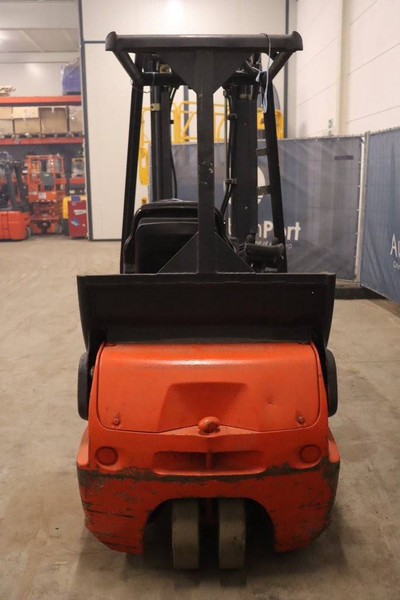 Linde E16C - Elektrinis krautuvas: foto 4 Linde E16C - Elektrinis krautuvas: foto 4