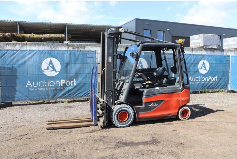 Linde E25L-01 - Elektrinis krautuvas: foto 1 Linde E25L-01 - Elektrinis krautuvas: foto 1