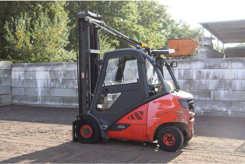 Linde H30CNG - Dujinis krautuvas: foto 3 Linde H30CNG - Dujinis krautuvas: foto 3