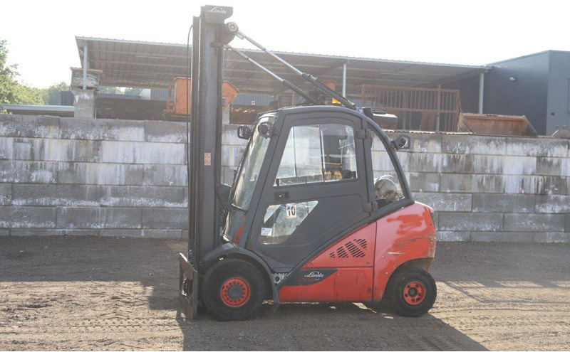 Linde H30CNG - Dujinis krautuvas: foto 1 Linde H30CNG - Dujinis krautuvas: foto 1