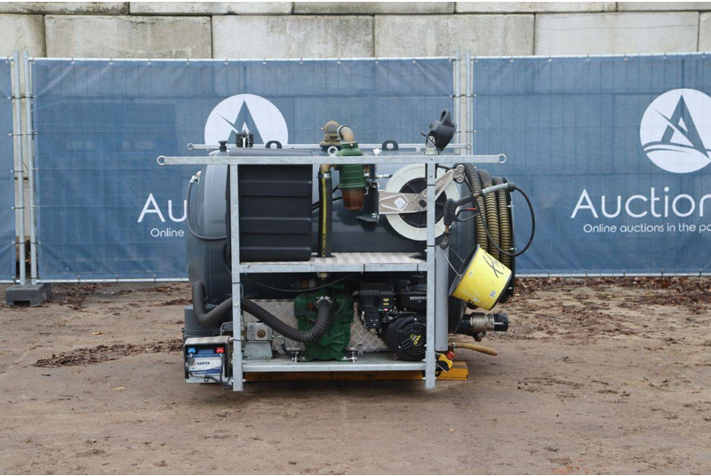 MECALUX VCX1600G - Vandens siurblys: foto 2 MECALUX VCX1600G - Vandens siurblys: foto 2