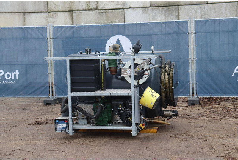 MECALUX VCX1600G - Vandens siurblys: foto 3 MECALUX VCX1600G - Vandens siurblys: foto 3