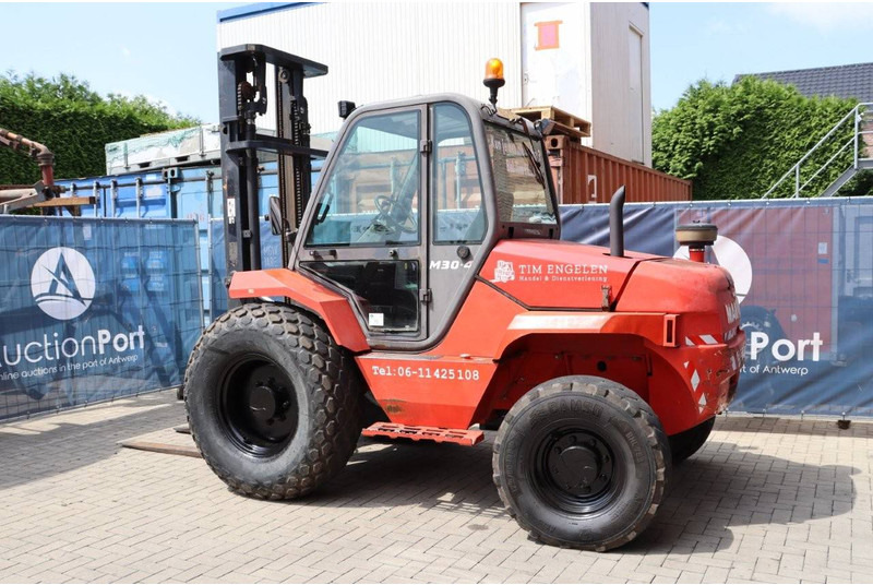 Manitou M30-4 - Krautuvas-visureigis: foto 3 Manitou M30-4 - Krautuvas-visureigis: foto 3
