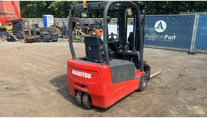 Manitou ME 316 - Elektrinis krautuvas: foto 5 Manitou ME 316 - Elektrinis krautuvas: foto 5