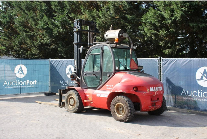 Manitou MI 70 T - Krautuvas-visureigis: foto 3 Manitou MI 70 T - Krautuvas-visureigis: foto 3