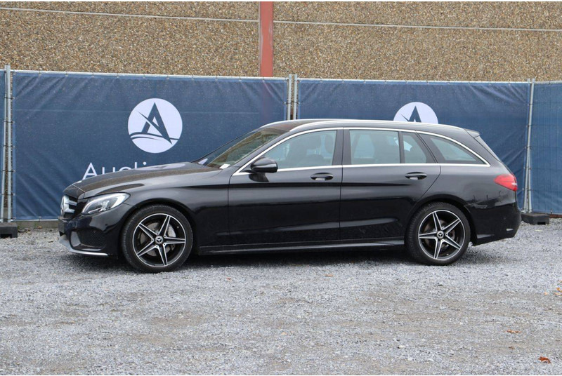 Mercedes-Benz C-Klasse 180 D - Sedanas: foto 1 Mercedes-Benz C-Klasse 180 D - Sedanas: foto 1