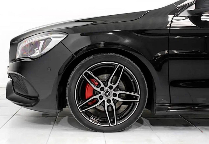 Mercedes-Benz CLA-Klasse (C117 - update) 180 Automatic - Sedanas: foto 5 Mercedes-Benz CLA-Klasse (C117 - update) 180 Automatic - Sedanas: foto 5