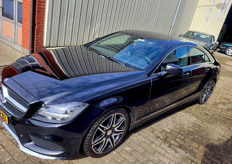 Mercedes-Benz CLS-Klasse 350 BlueTec AMG-Line - Sedanas: foto 4 Mercedes-Benz CLS-Klasse 350 BlueTec AMG-Line - Sedanas: foto 4