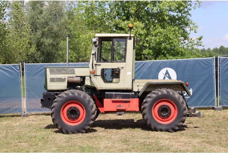 Mercedes-Benz MB Trac 800 - Traktorius: foto 2 Mercedes-Benz MB Trac 800 - Traktorius: foto 2