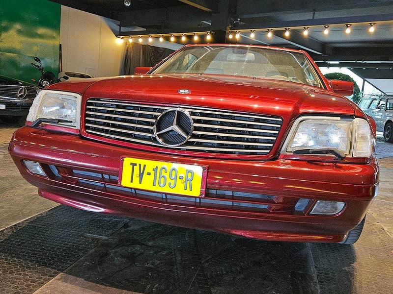 Mercedes-Benz SL-Klasse (R129) _ 500 ("40th Anniversary Roadster") - Sedanas: foto 4 Mercedes-Benz SL-Klasse (R129) _ 500 ("40th Anniversary Roadster") - Sedanas: foto 4
