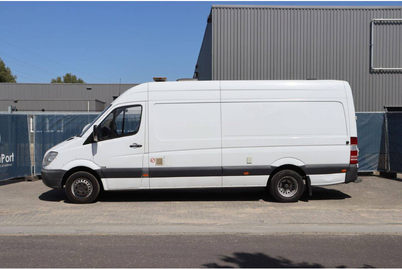 Mercedes-Benz Sprinter - Krovininis mikroautobusas: foto 2 Mercedes-Benz Sprinter - Krovininis mikroautobusas: foto 2