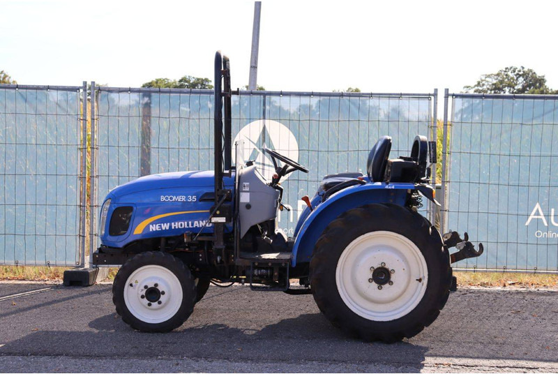 New Holland BOOMER 35 - Traktorius: foto 2 New Holland BOOMER 35 - Traktorius: foto 2