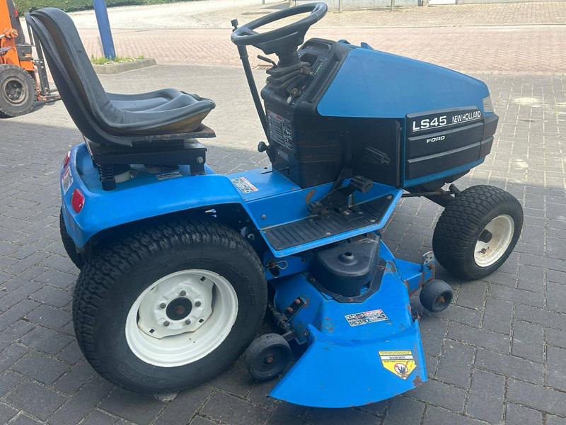 New Holland LS45 Hydro - Traktorius: foto 3 New Holland LS45 Hydro - Traktorius: foto 3
