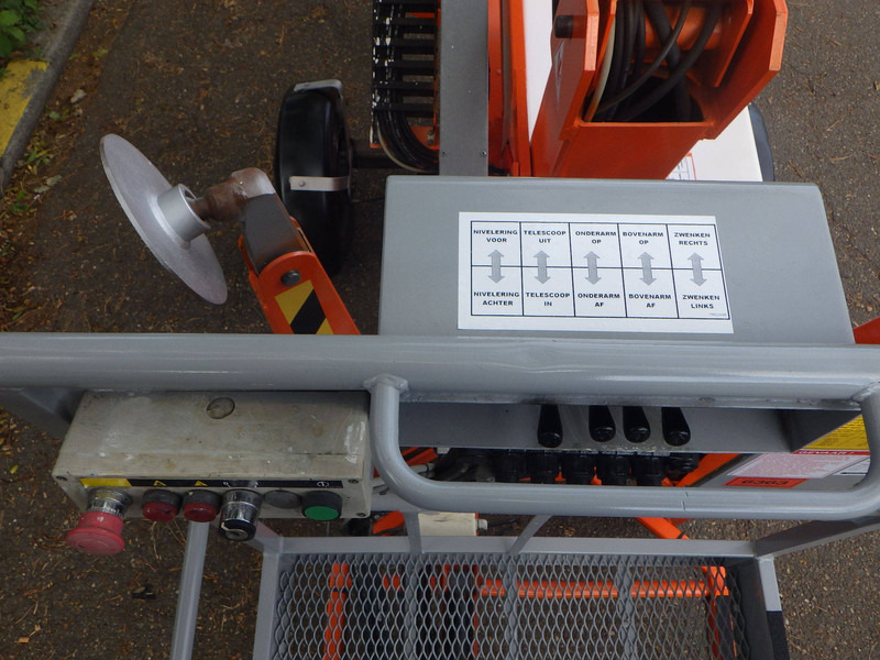 Nifty 120TAC - Alkūninis keltuvas: foto 5 Nifty 120TAC - Alkūninis keltuvas: foto 5