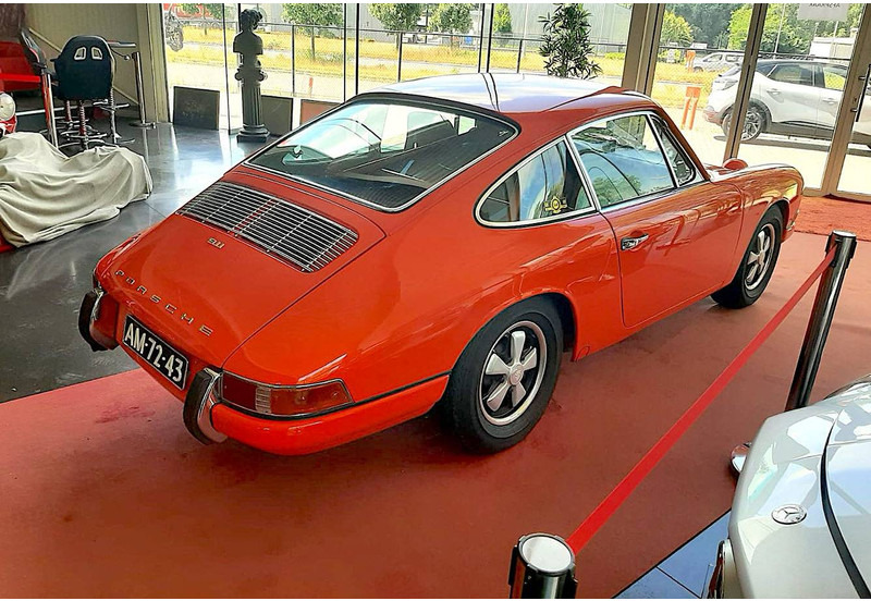 Porsche 911 T - Sedanas: foto 3 Porsche 911 T - Sedanas: foto 3