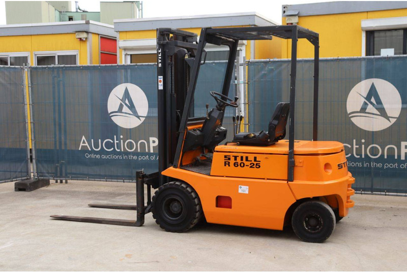 Still R 60-25 - Elektrinis krautuvas: foto 3 Still R 60-25 - Elektrinis krautuvas: foto 3