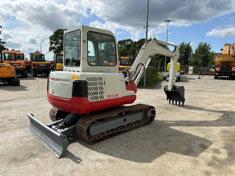 Takeuchi TB150C - Vikšrinis ekskavatorius: foto 4 Takeuchi TB150C - Vikšrinis ekskavatorius: foto 4