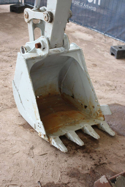 Vikšrinis ekskavatorius Takeuchi TB175C: foto 14