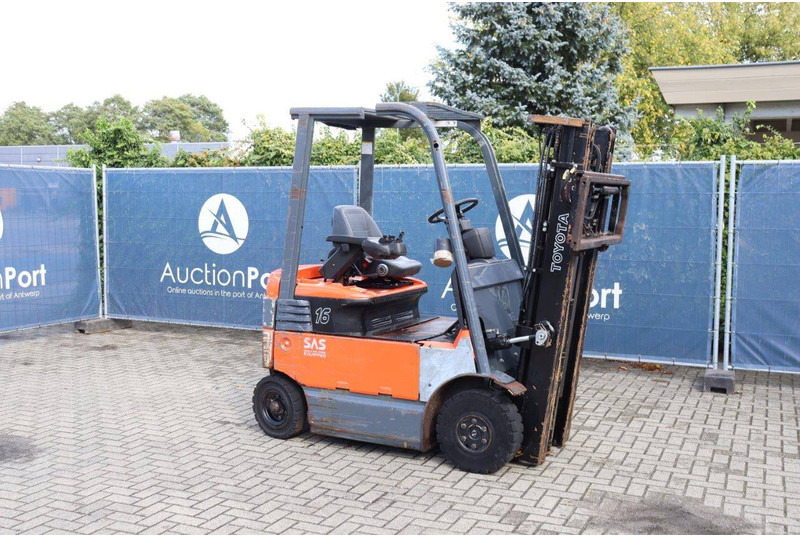 Toyota 7FBMF16 - Dyzelinis krautuvas: foto 3 Toyota 7FBMF16 - Dyzelinis krautuvas: foto 3