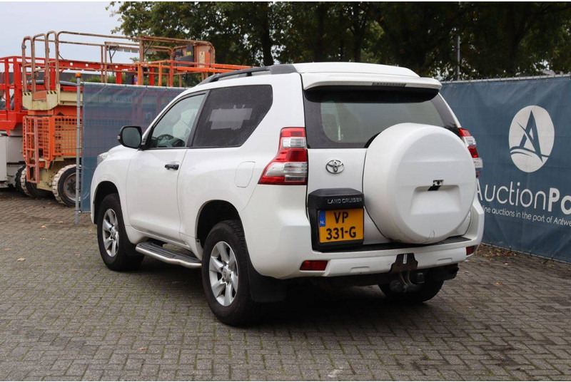 Toyota Land Cruiser - Sedanas: foto 4 Toyota Land Cruiser - Sedanas: foto 4
