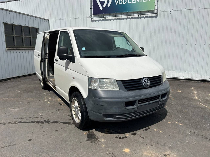 Volkswagen Transporter T5 - Krovininis mikroautobusas: foto 5 Volkswagen Transporter T5 - Krovininis mikroautobusas: foto 5