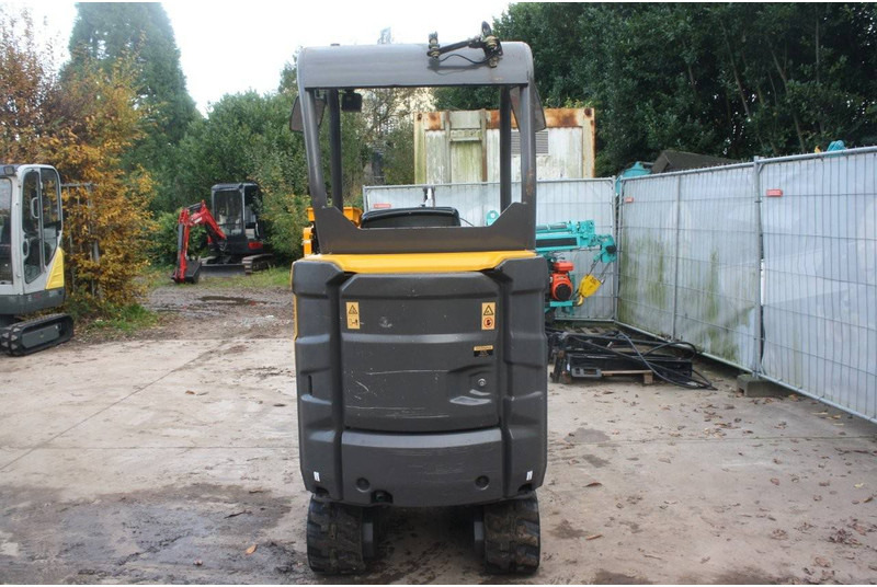 Volvo EC15E - Mini ekskavatorius: foto 4 Volvo EC15E - Mini ekskavatorius: foto 4