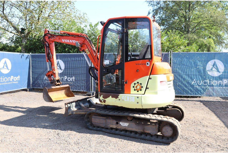 Volvo ECR38 - Vikšrinis ekskavatorius: foto 3 Volvo ECR38 - Vikšrinis ekskavatorius: foto 3