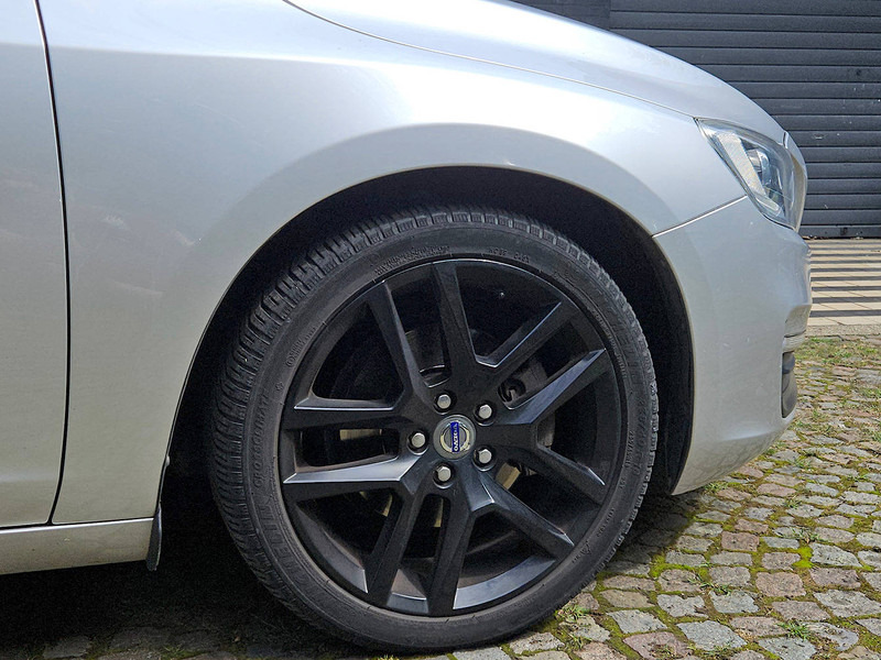 Sedanas Volvo V60 D3: foto 14 Sedanas Volvo V60 D3: foto 14