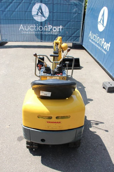 Yanmar 005 - Mini ekskavatorius: foto 4 Yanmar 005 - Mini ekskavatorius: foto 4