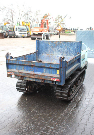 Yanmar C30R - Savivartis: foto 5 Yanmar C30R - Savivartis: foto 5