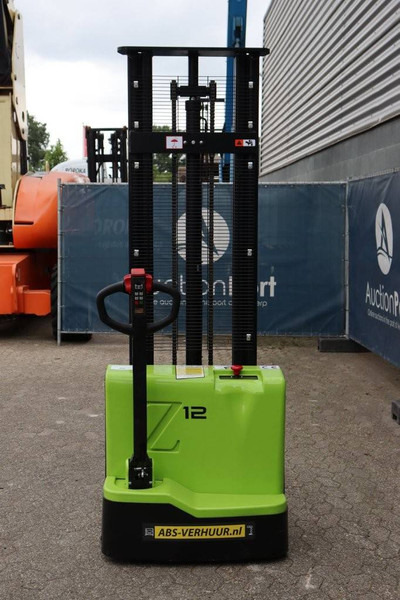 Zoomlion DB12E - Keltuvas: foto 4 Zoomlion DB12E - Keltuvas: foto 4