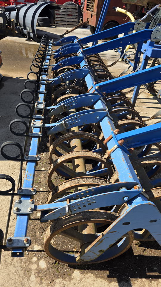 Köckerling Trio 400 DSTS - Kultivatorius: foto 5 Köckerling Trio 400 DSTS - Kultivatorius: foto 5